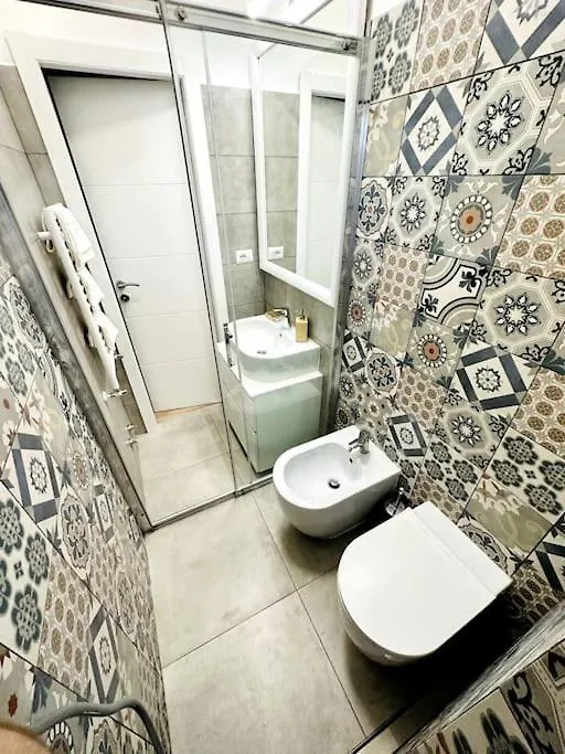 Termini/S.Giovanni Sweet Apartment - Metro A/B Rome