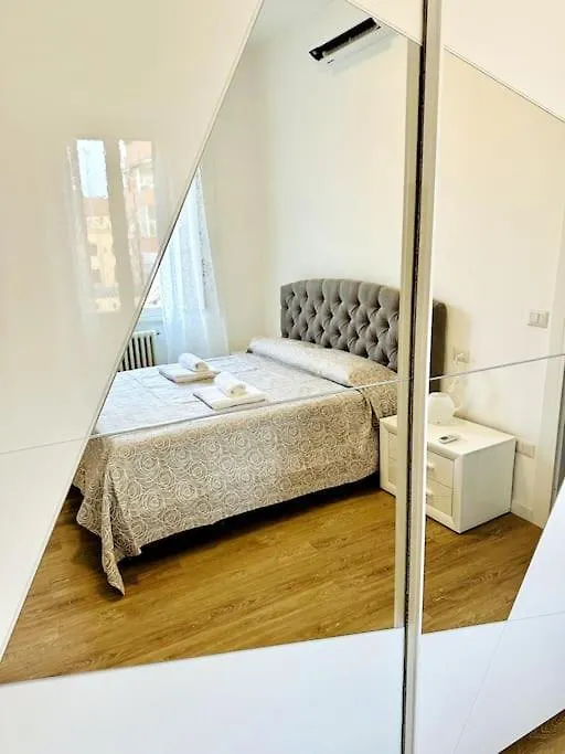 Termini/S.Giovanni Sweet Apartment - Metro A/B Rome
